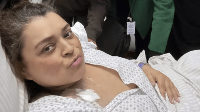Após internação, Preta Gil anuncia ida aos EUA para tratamento ava,..Veja mais