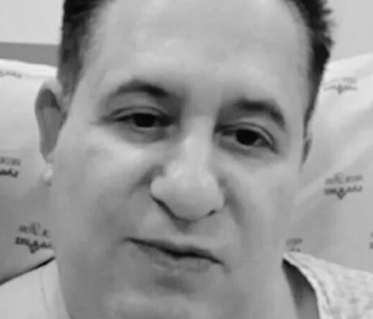 Cantor Marrone sofre acidente em show e passa por cir…Ver mais