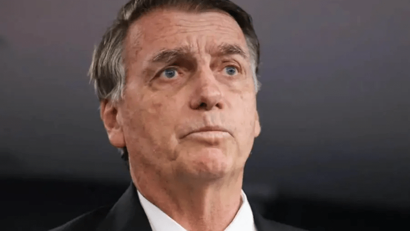Bolsonaro é diagnosticado com pneumonia viral e interrompe age…Ver mais