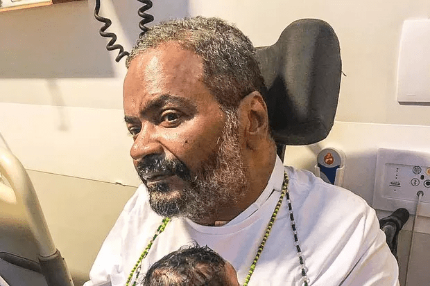 “Eu estou fraco”: as últimas palavras de Arlindo Cruz e…Ver mais