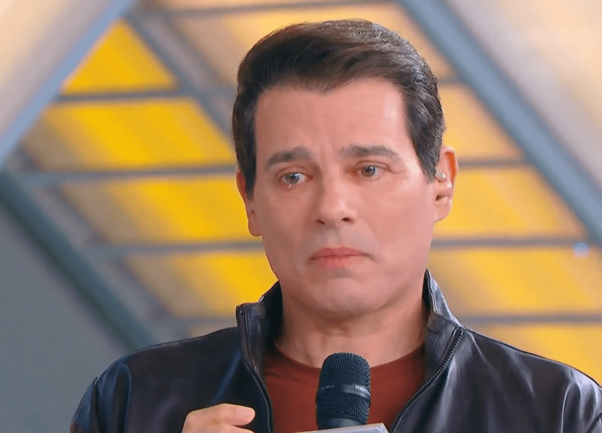 Celso Portiolli: do vendedor de pastéis ao ícone das tardes de domingo… Ver mais