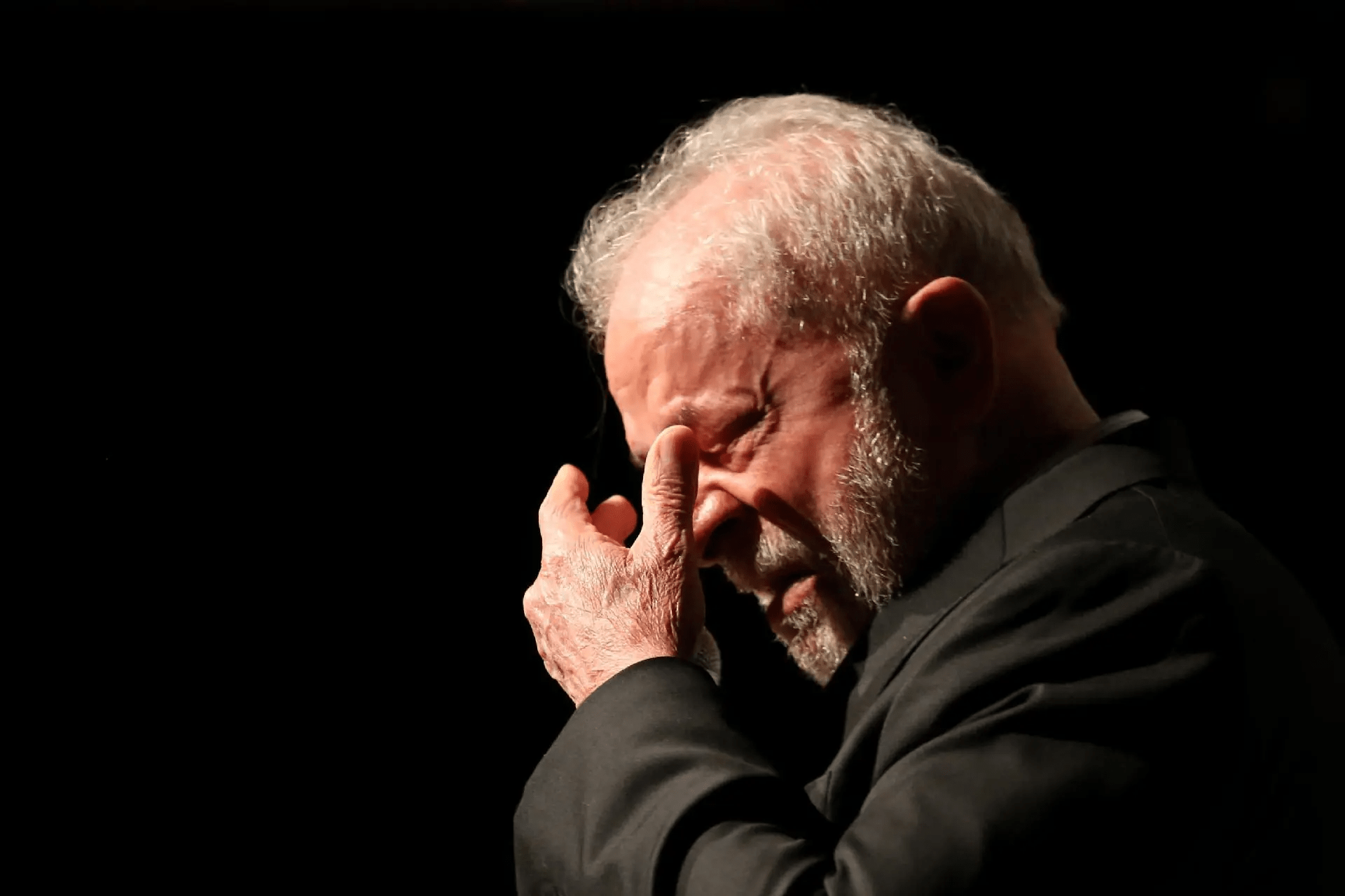 Lula sai em defesa de Janja e rebate críticas da oposição…Ver mais