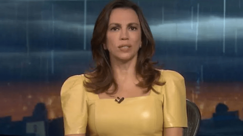 Ana Paula Araújo interrompe Bom Dia Brasil com notícia urgente sobre avião que…Ver mais