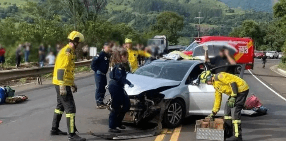 Morre querida sertaneja em grave acidente que oque causou fo…Ver mais
