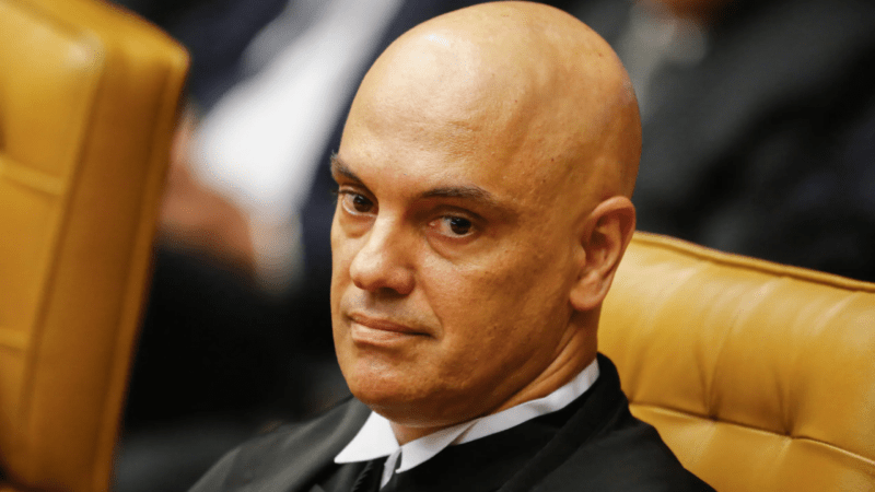 Ex-assessor de Moraes lança acusações explosivas e Senado reage com…Ver mais