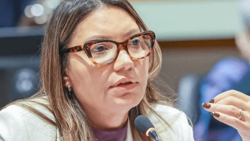 E agora, Janja? Primeira-dama é convocada a se explicar sobre ga…Ver mais
