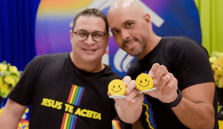 Casamento de dois pastores evangélicos em Belo Horizonte e vejam oq eles disse…Ver mais