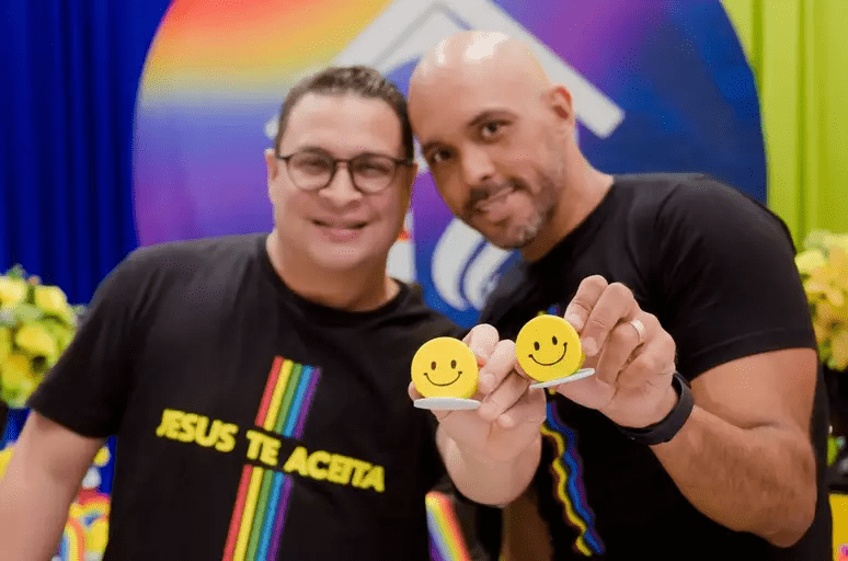 Casamento de dois pastores evangélicos em Belo Horizonte e vejam oq eles disse…Ver mais